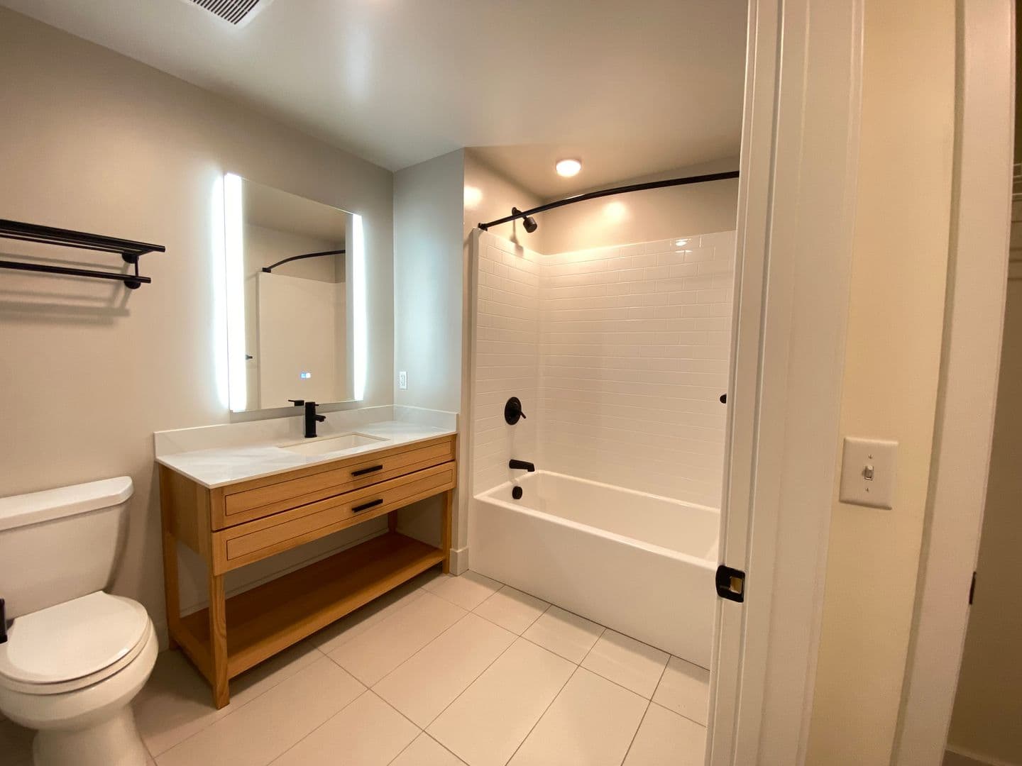 West Hartford Apartment: 1 Park Rd