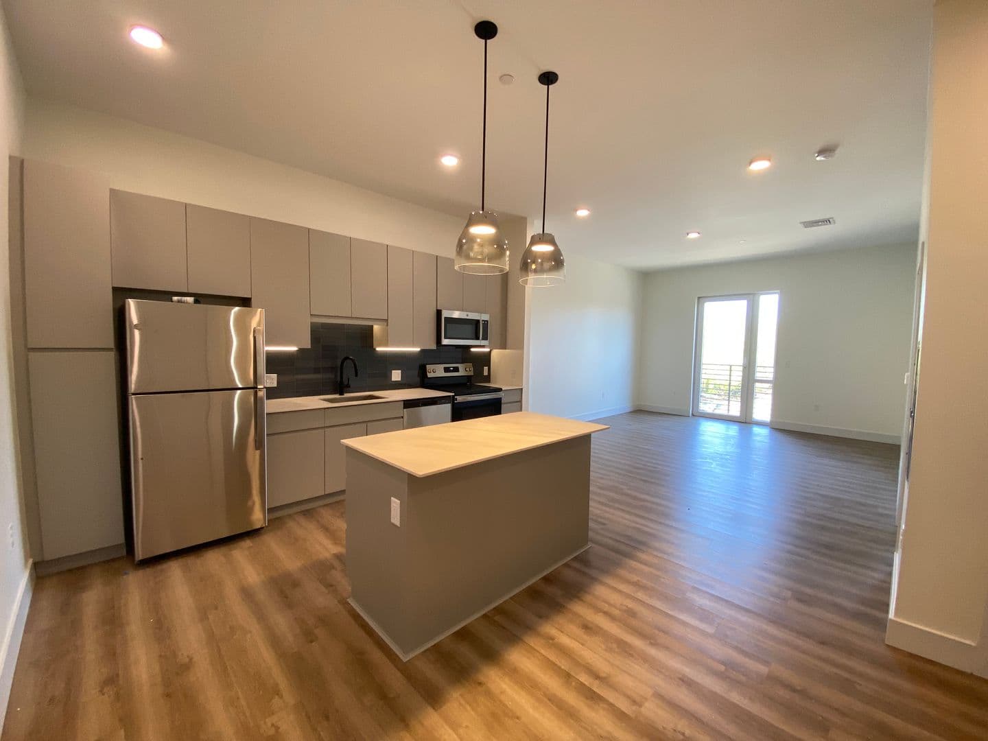 West Hartford Apartment: 1 Park Rd