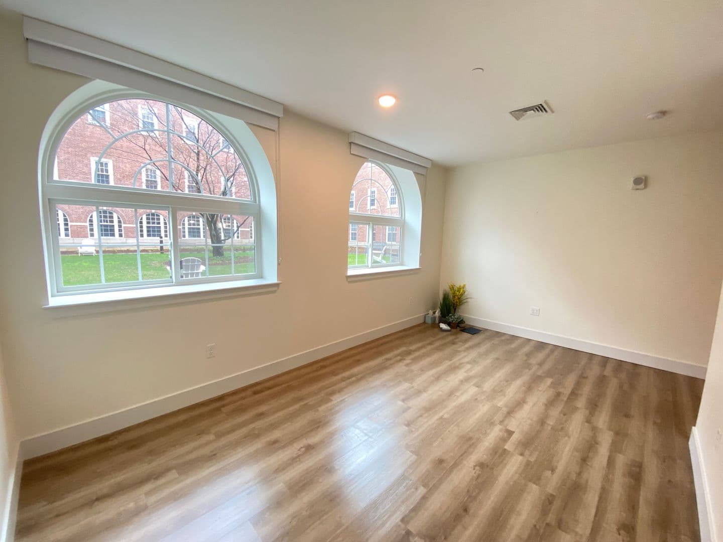 West Hartford Apartment: 1 Park Rd