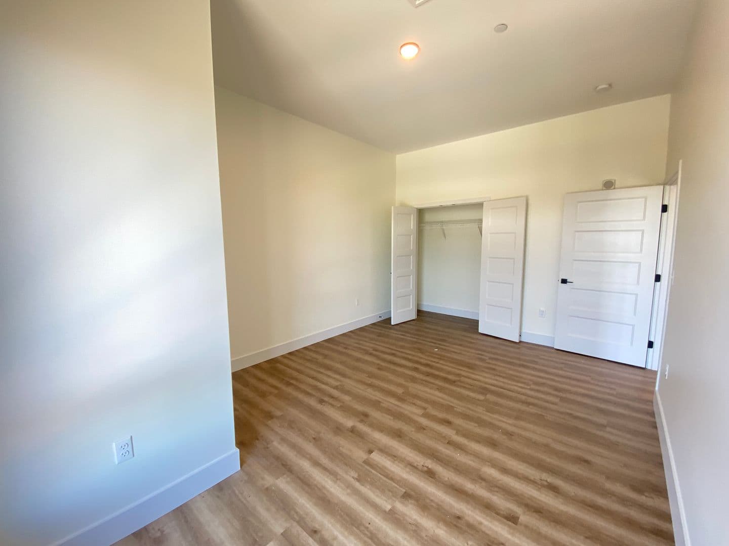 West Hartford Apartment: 1 Park Rd