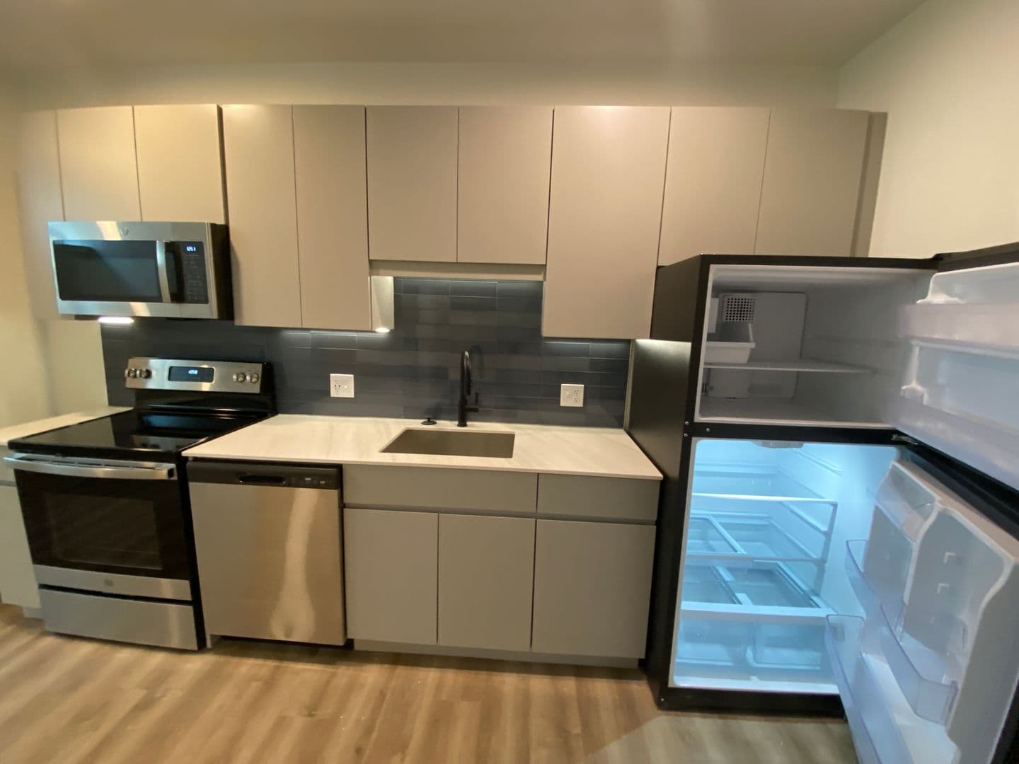 West Hartford Apartment: 1 Park Rd