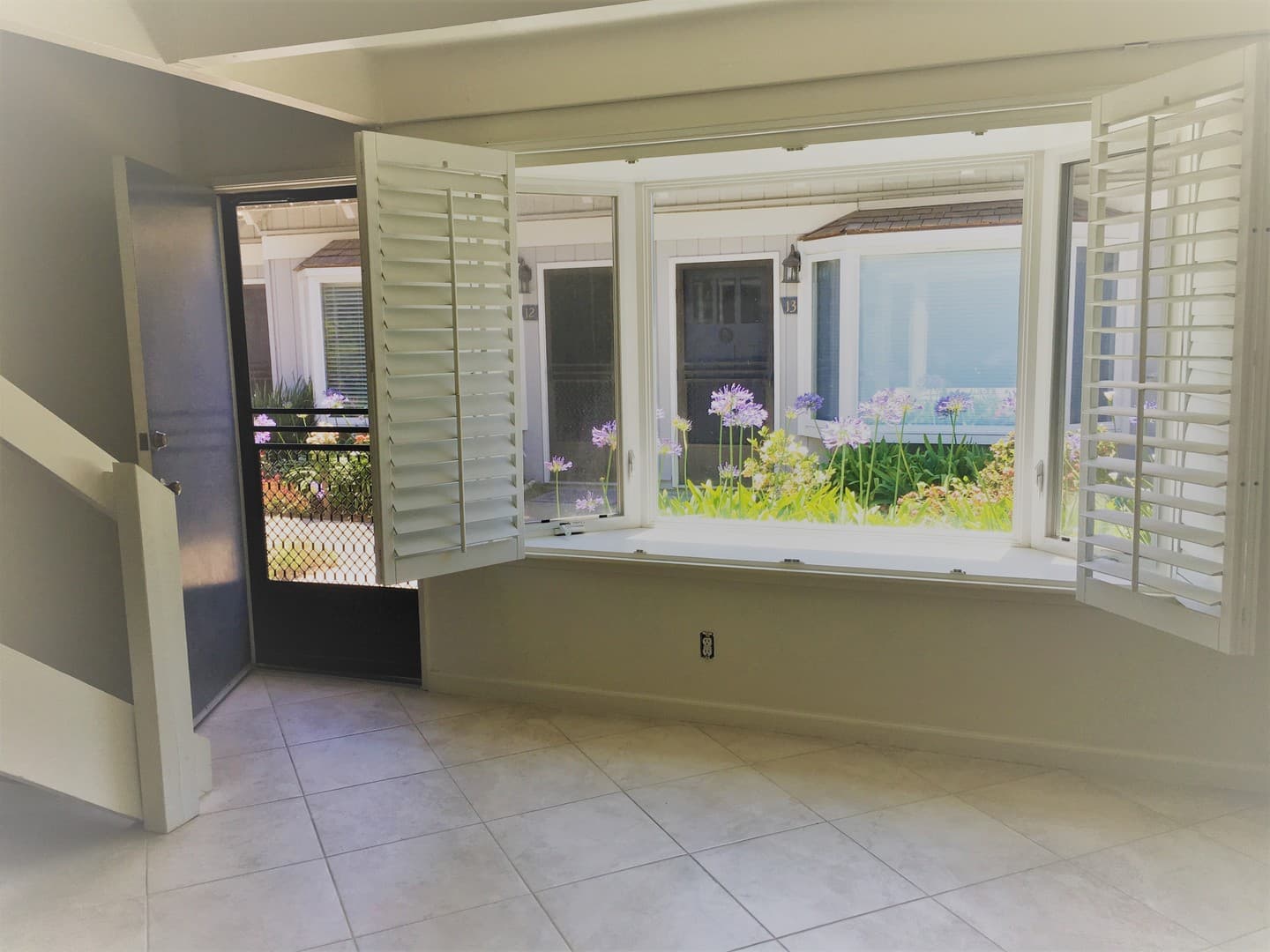 Carpenteria Condo: 130 Ash Avenue #8