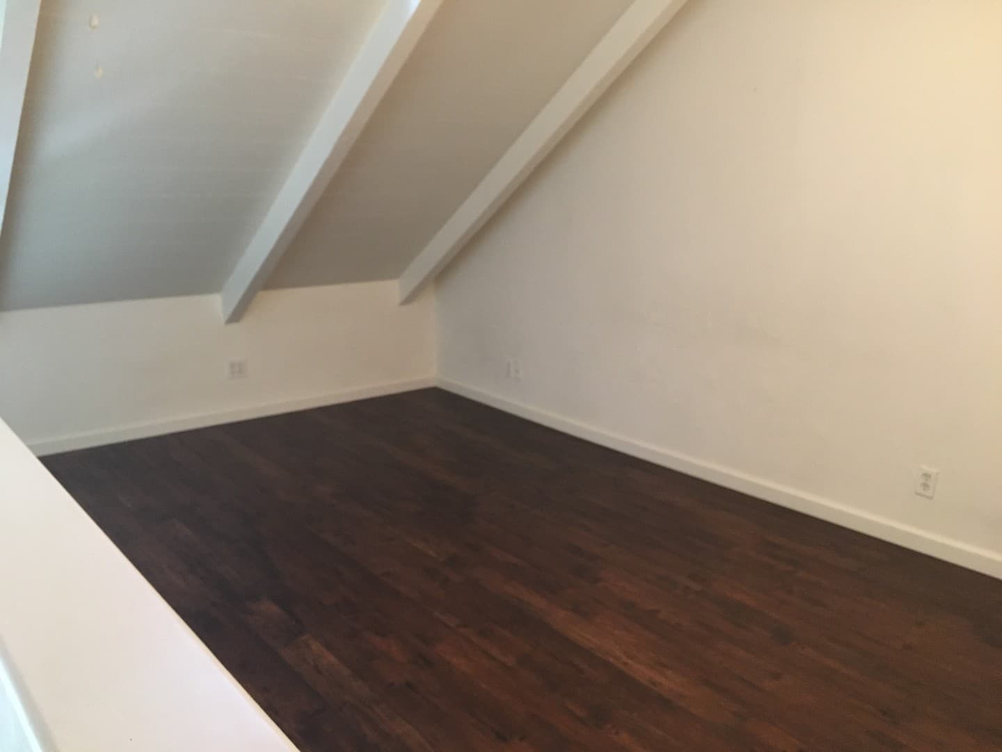 Carpenteria Condo: 130 Ash Avenue #8