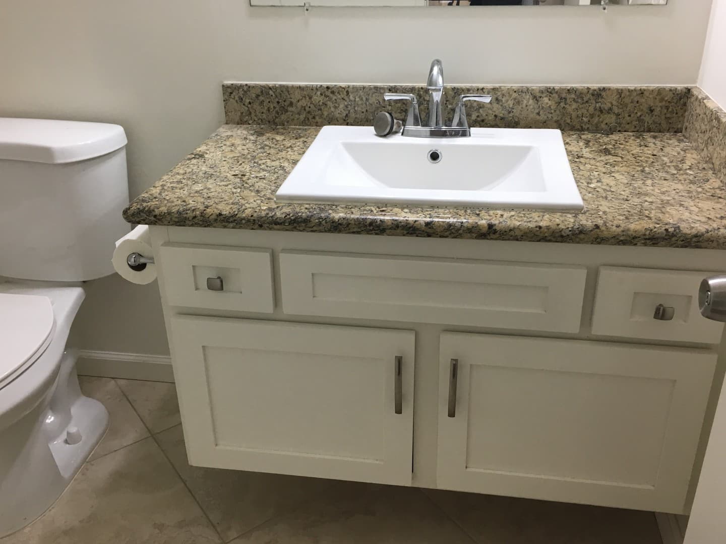 Carpenteria Condo: 130 Ash Avenue #8