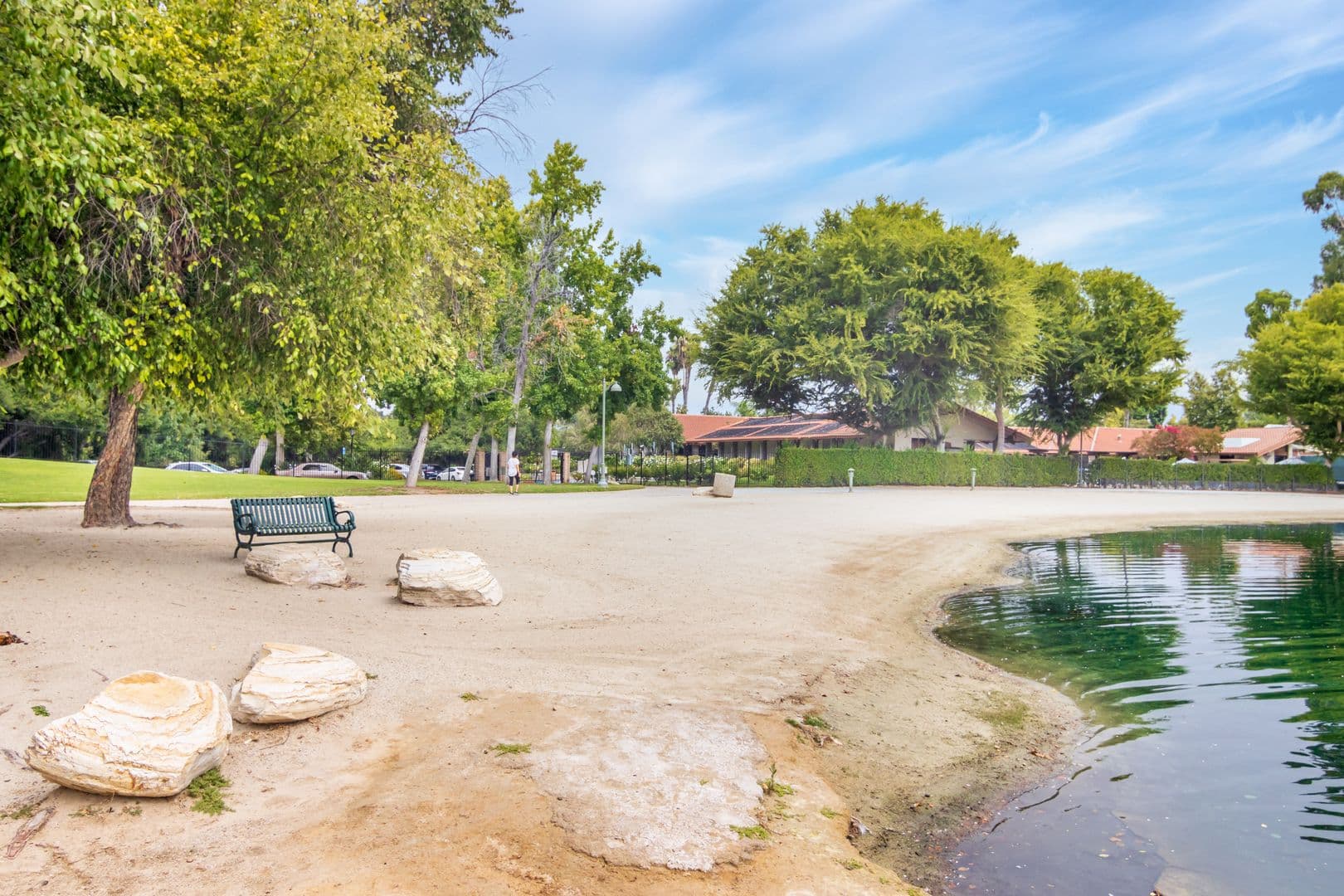 Calabasas Apartment: 23679 Park Capri #13