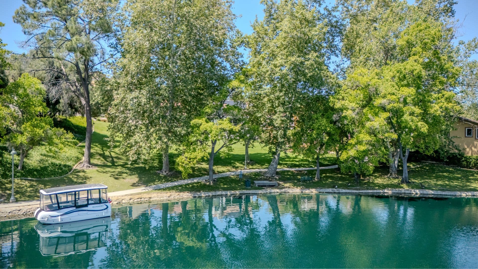 Calabasas House: 4520 Park Cordero