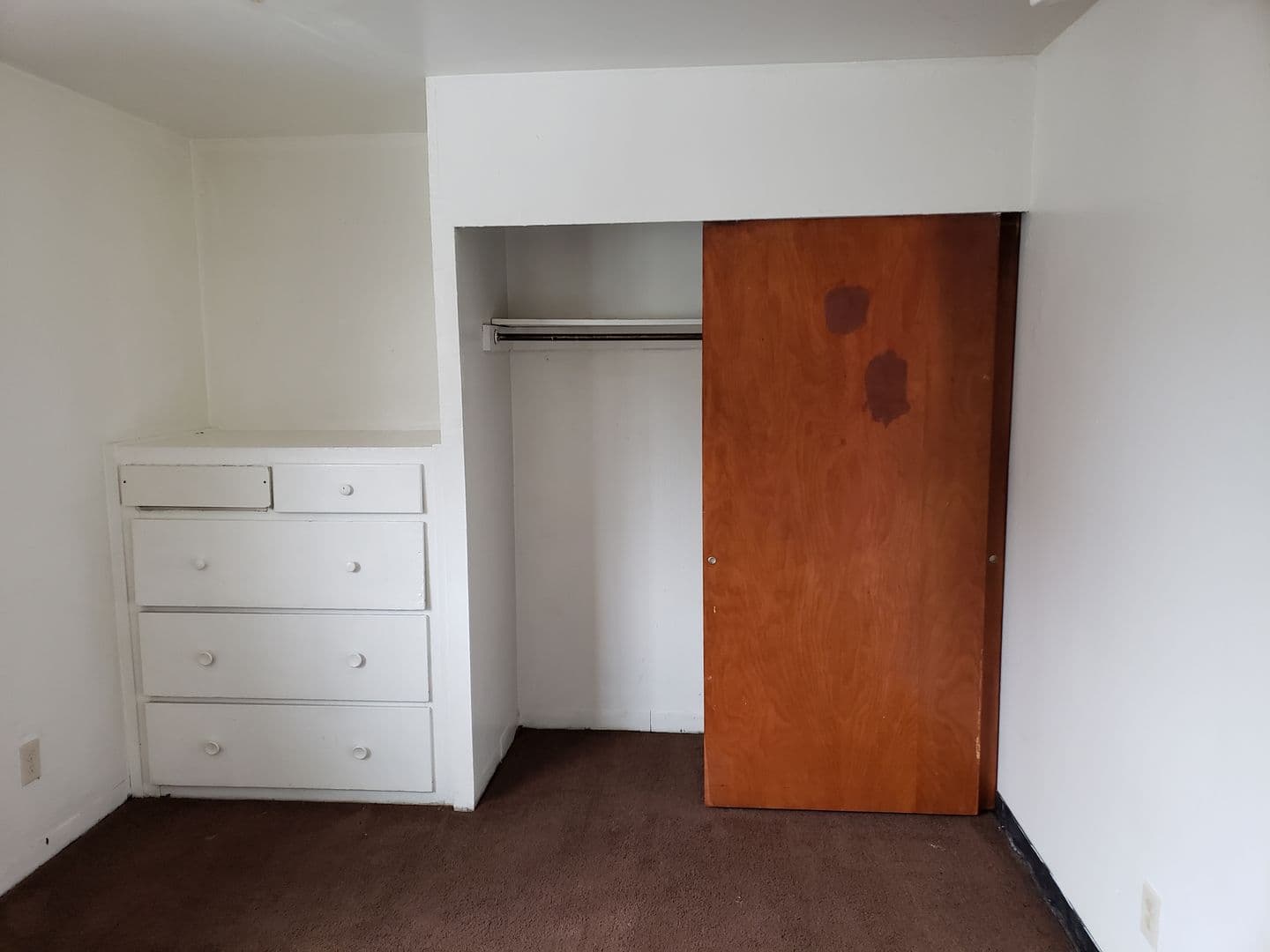 Akron Apartment: 45 E Emerling