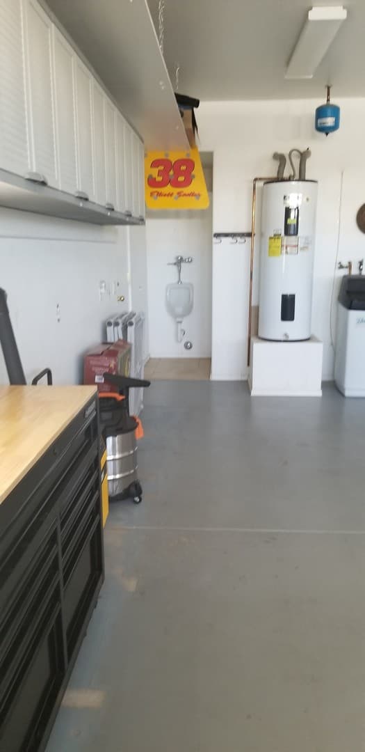 Lake Havasu City House: 2410 Hillview Dr