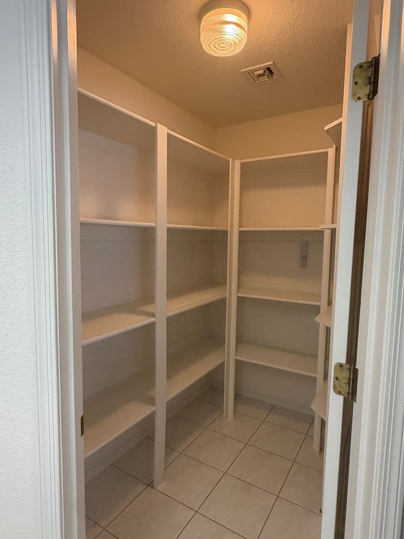 Lake Havasu City House: 1697 Cardinal Dr