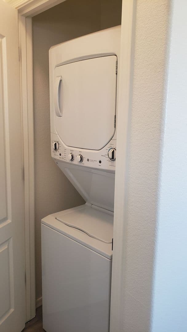 Lake Havasu City Apartment: 2110 Sahara Dr