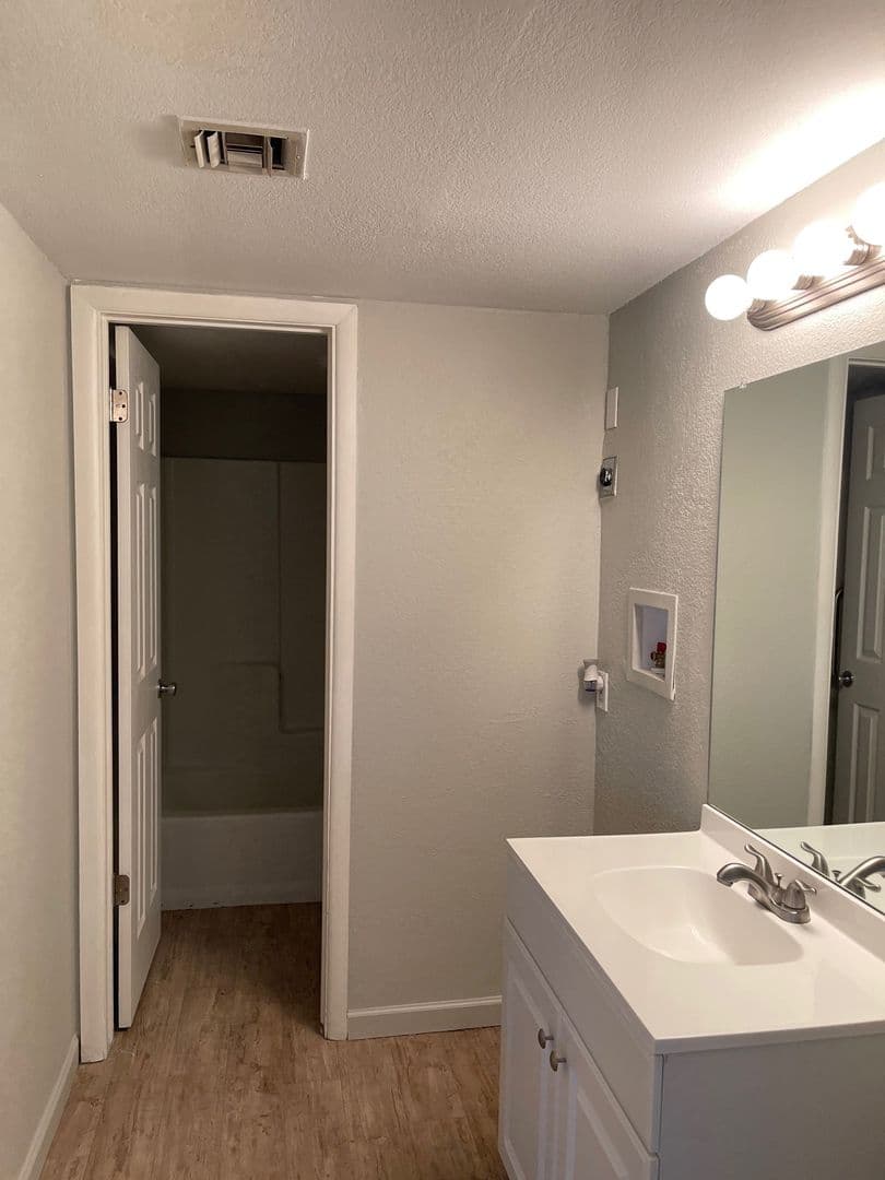 Lake Havasu City Apartment: 2720 McCulloch Blvd N