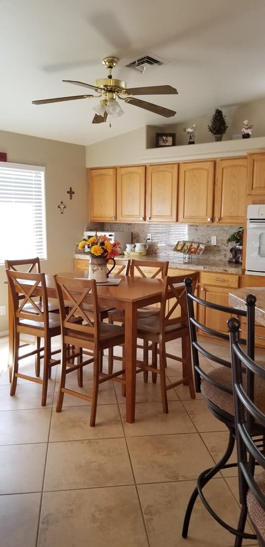 Lake Havasu City House: 2410 Hillview Dr