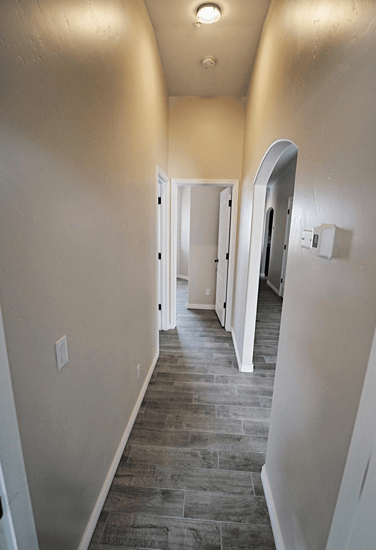 Lake Havasu City Multiplex: 3300 Tomahawk Dr - Unit 102