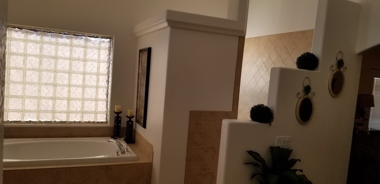 Lake Havasu City House: 2410 Hillview Dr