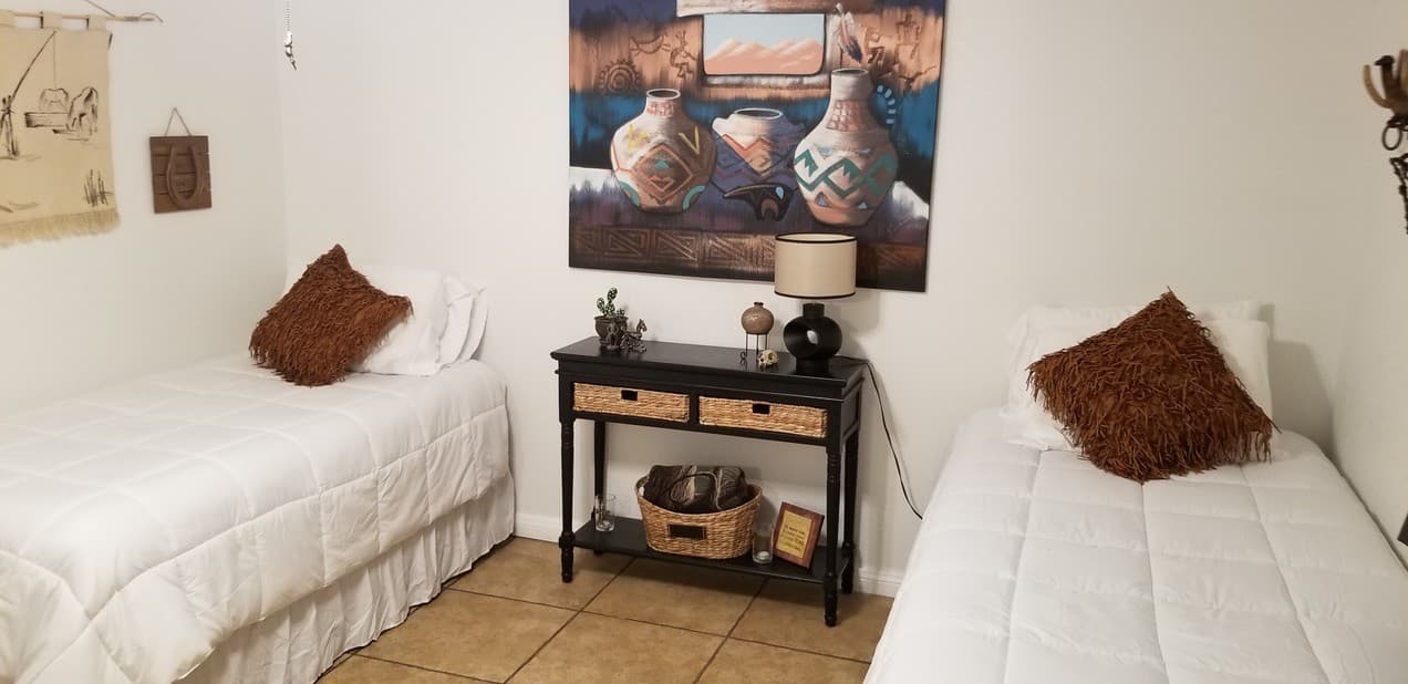 Lake Havasu City House: 3743 Mission Dr. S