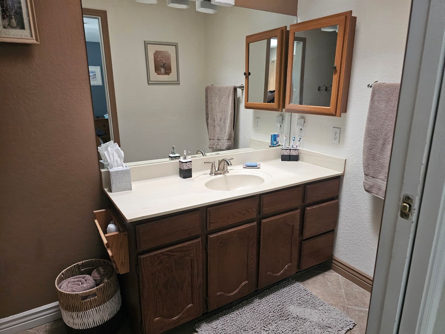 Lake Havasu City House: 3746 Mission Dr S