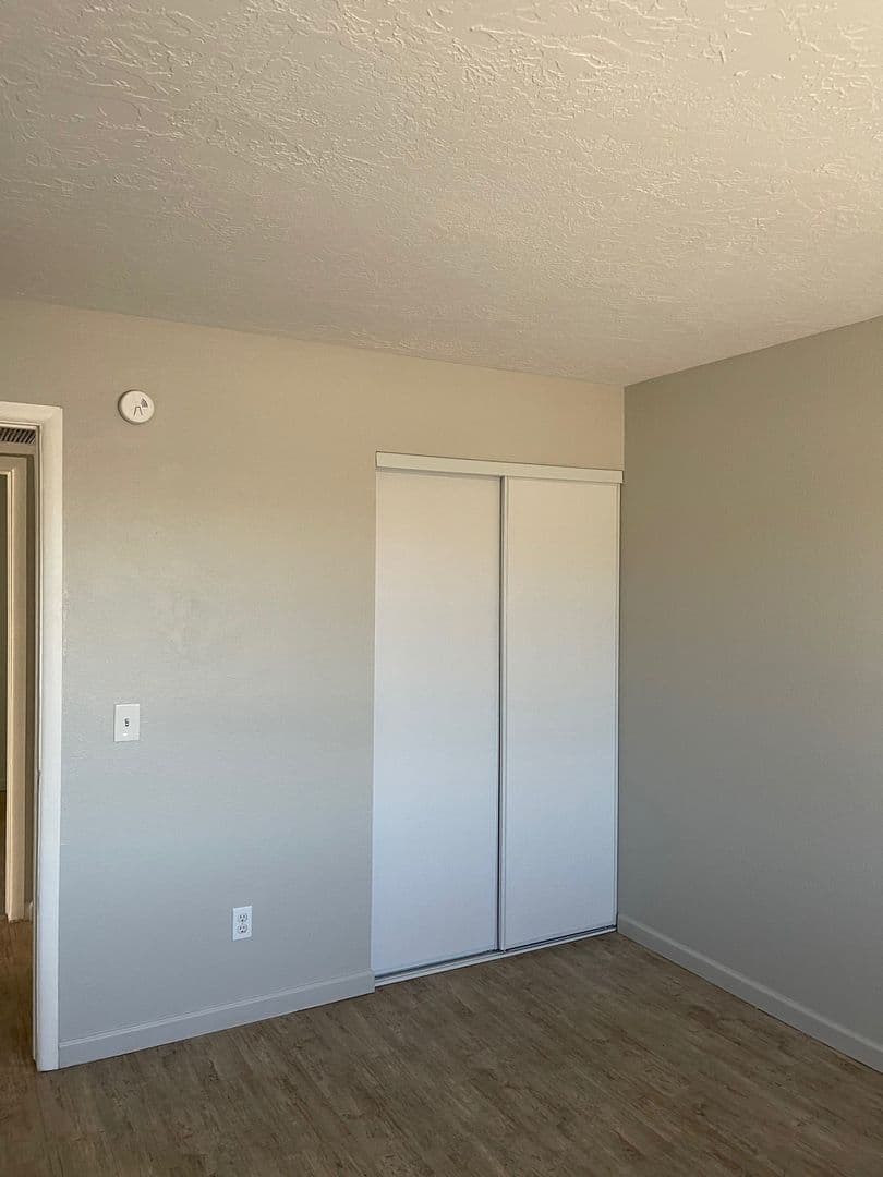 Lake Havasu City Apartment: 2720 McCulloch Blvd N