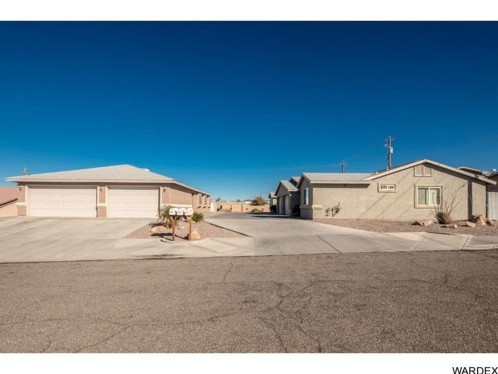 Lake Havasu City Apartment: 2321 Palisades Dr