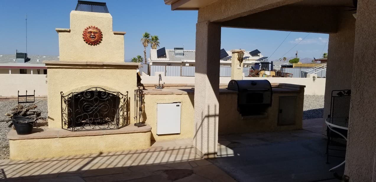 Lake Havasu City House: 3743 Mission Dr. S