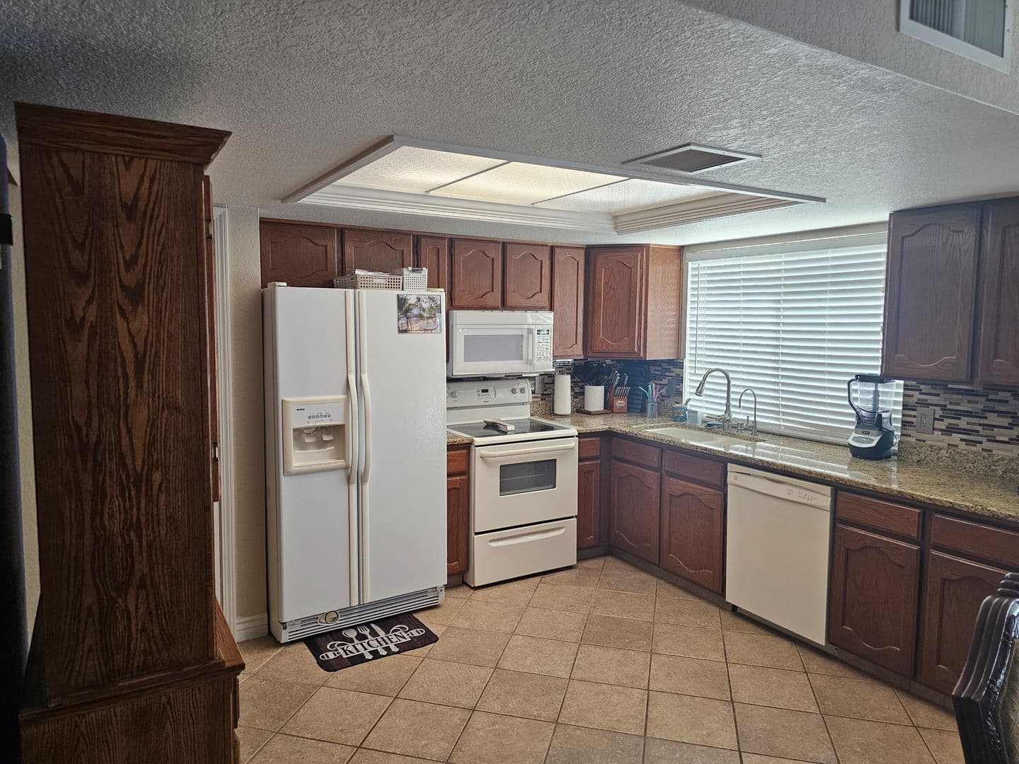 Lake Havasu City House: 3746 Mission Dr S