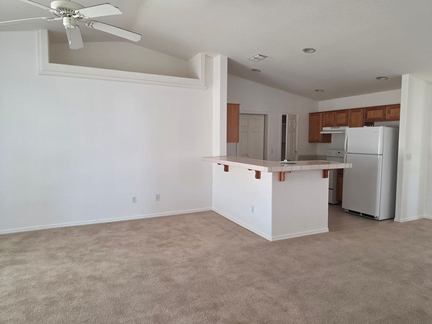 Lake Havasu City House: 3050 McCulloch Blvd N