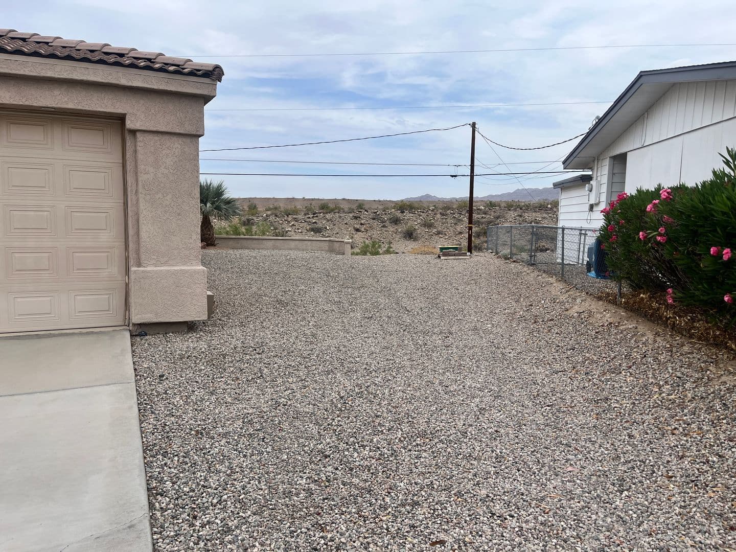 Lake Havasu CIty House: 1011 Palo Verde Plz