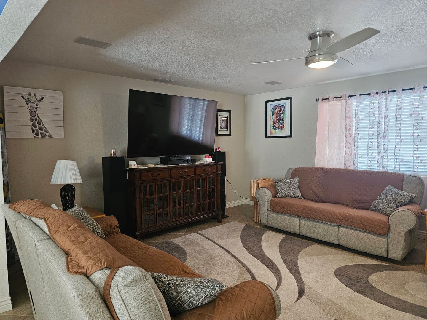 Lake Havasu City House: 3746 Mission Dr S