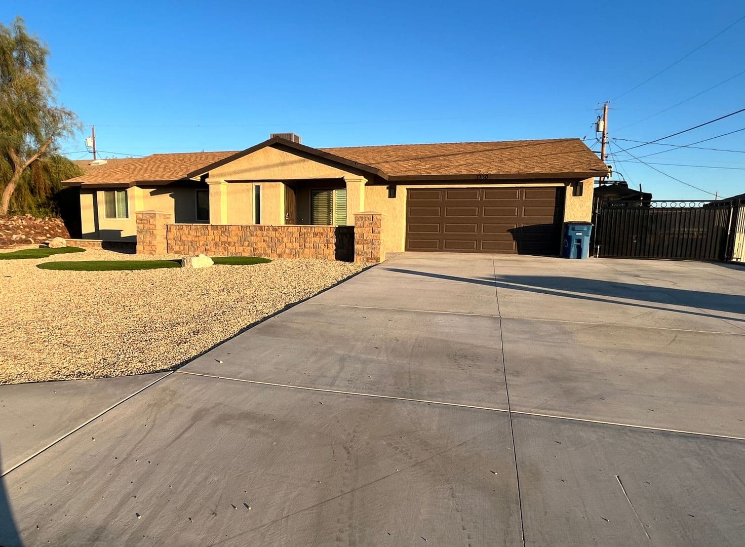 Lake Havasu City House: 3230 Kiowa Blvd S