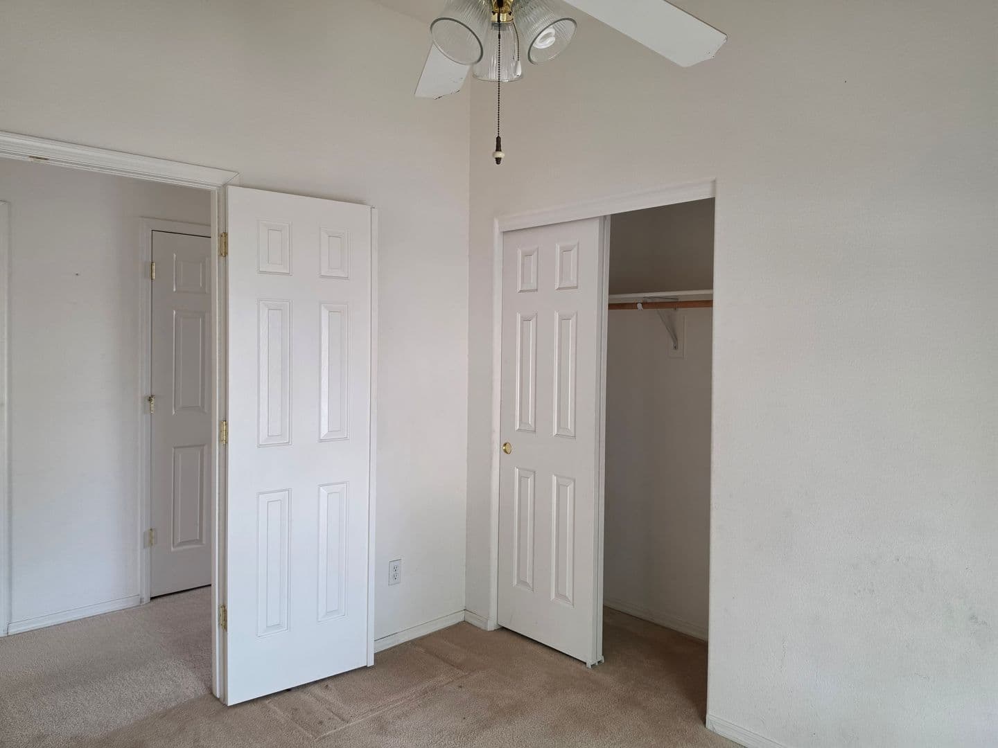 Lake Havasu City House: 3050 McCulloch Blvd N