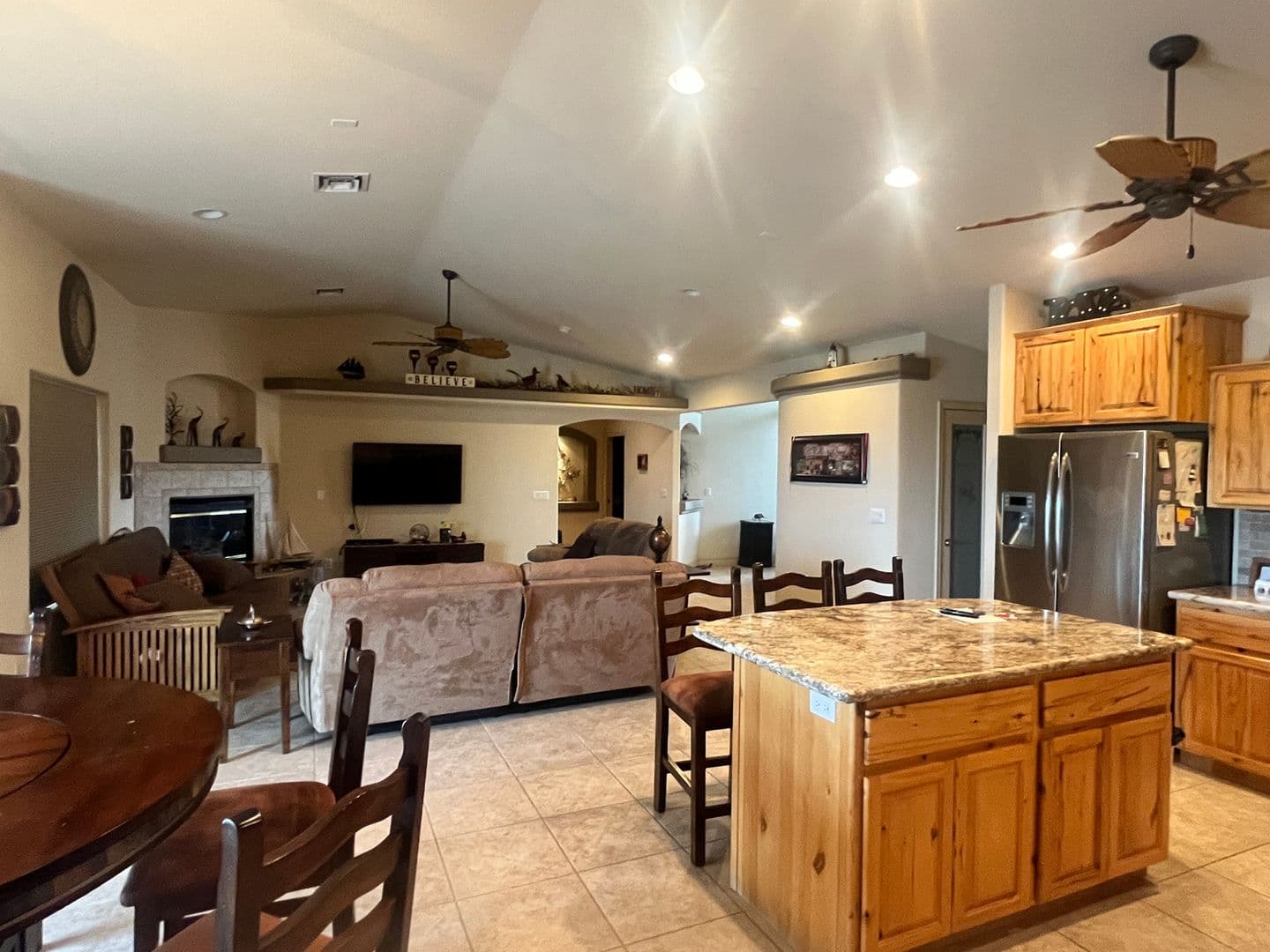 Lake Havasu CIty House: 1011 Palo Verde Plz