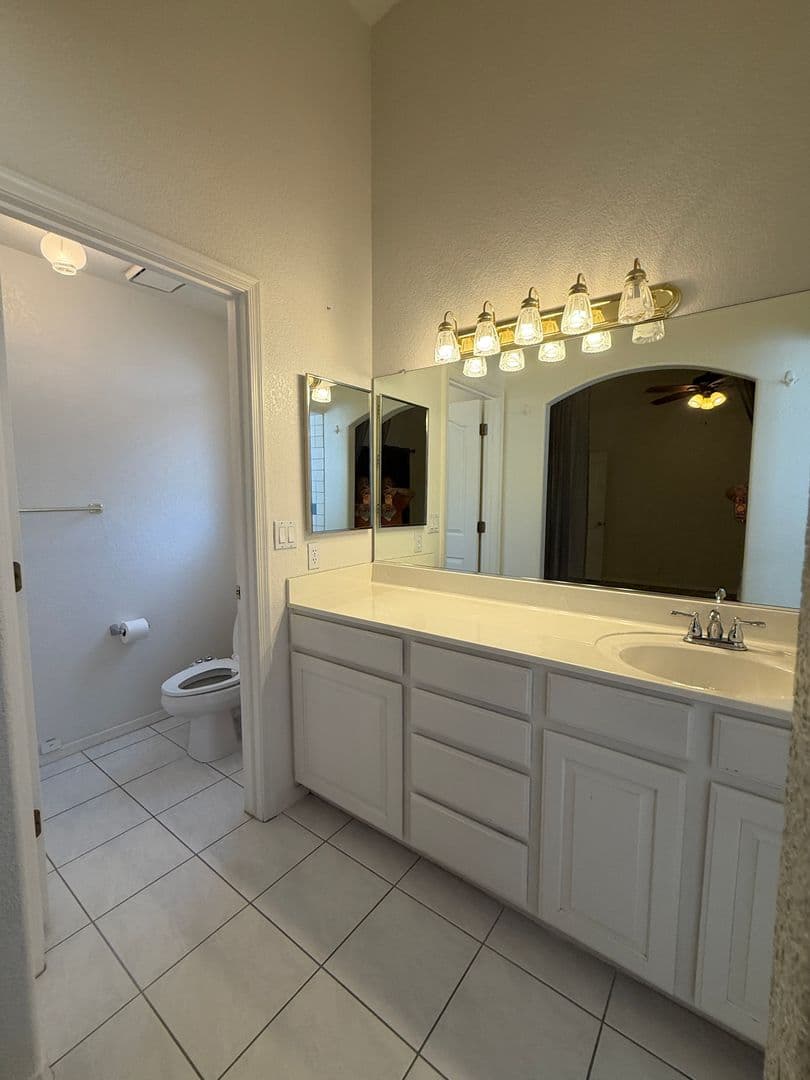 Lake Havasu City House: 1697 Cardinal Dr