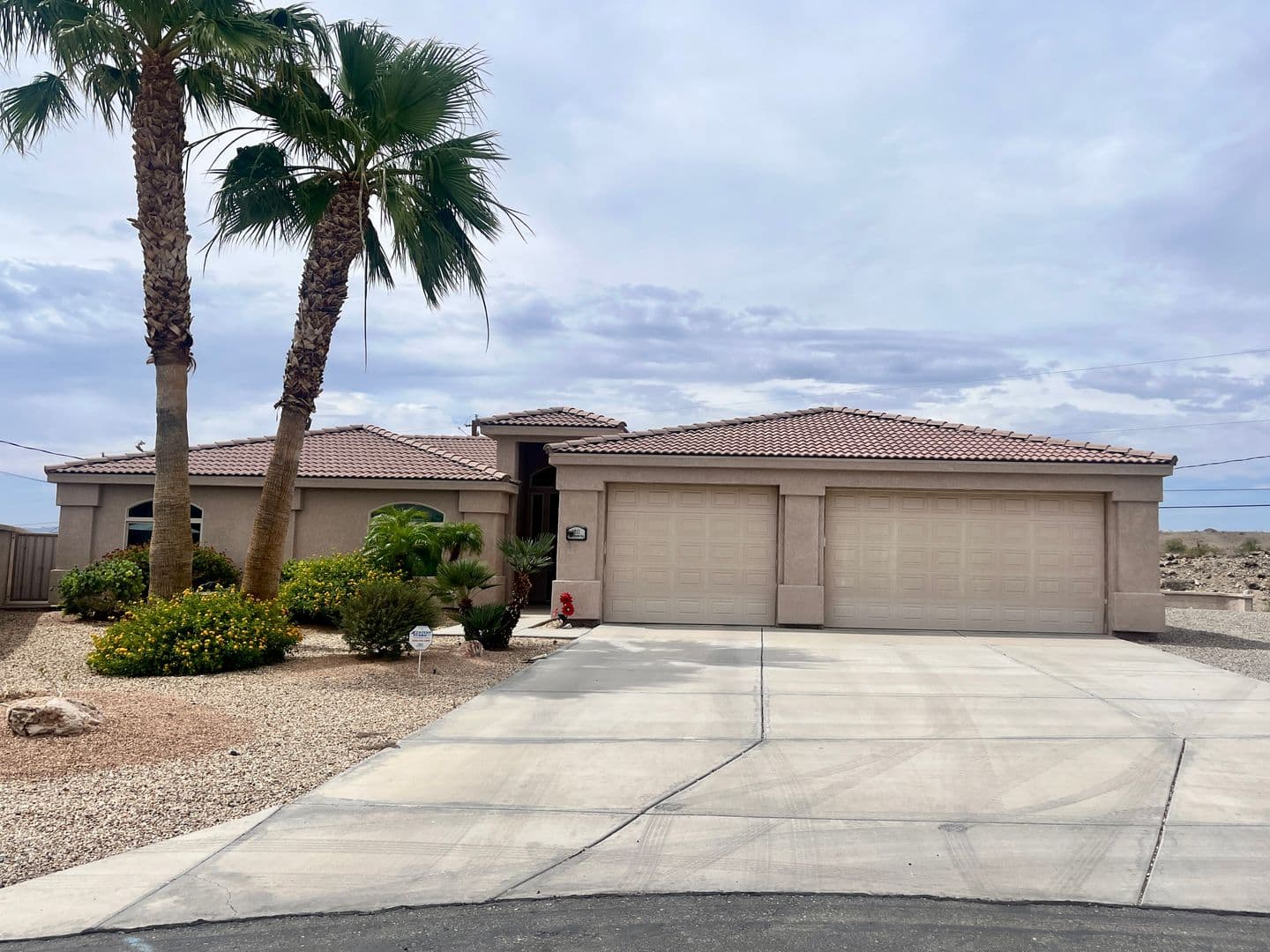 Lake Havasu CIty House: 1011 Palo Verde Plz