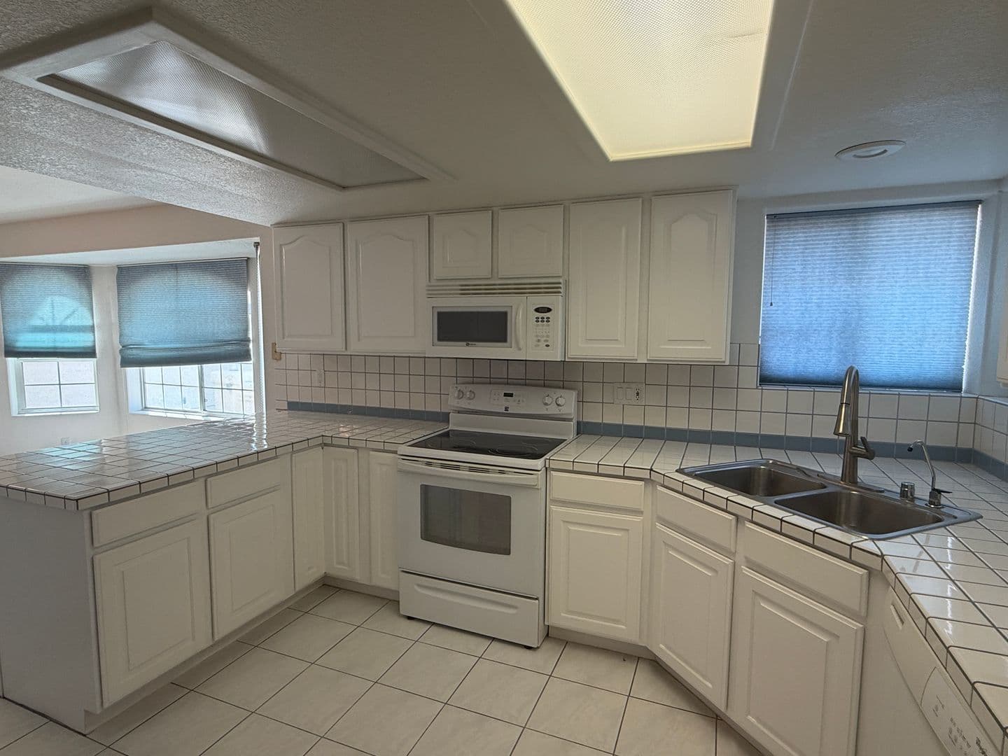 Lake Havasu City House: 1697 Cardinal Dr
