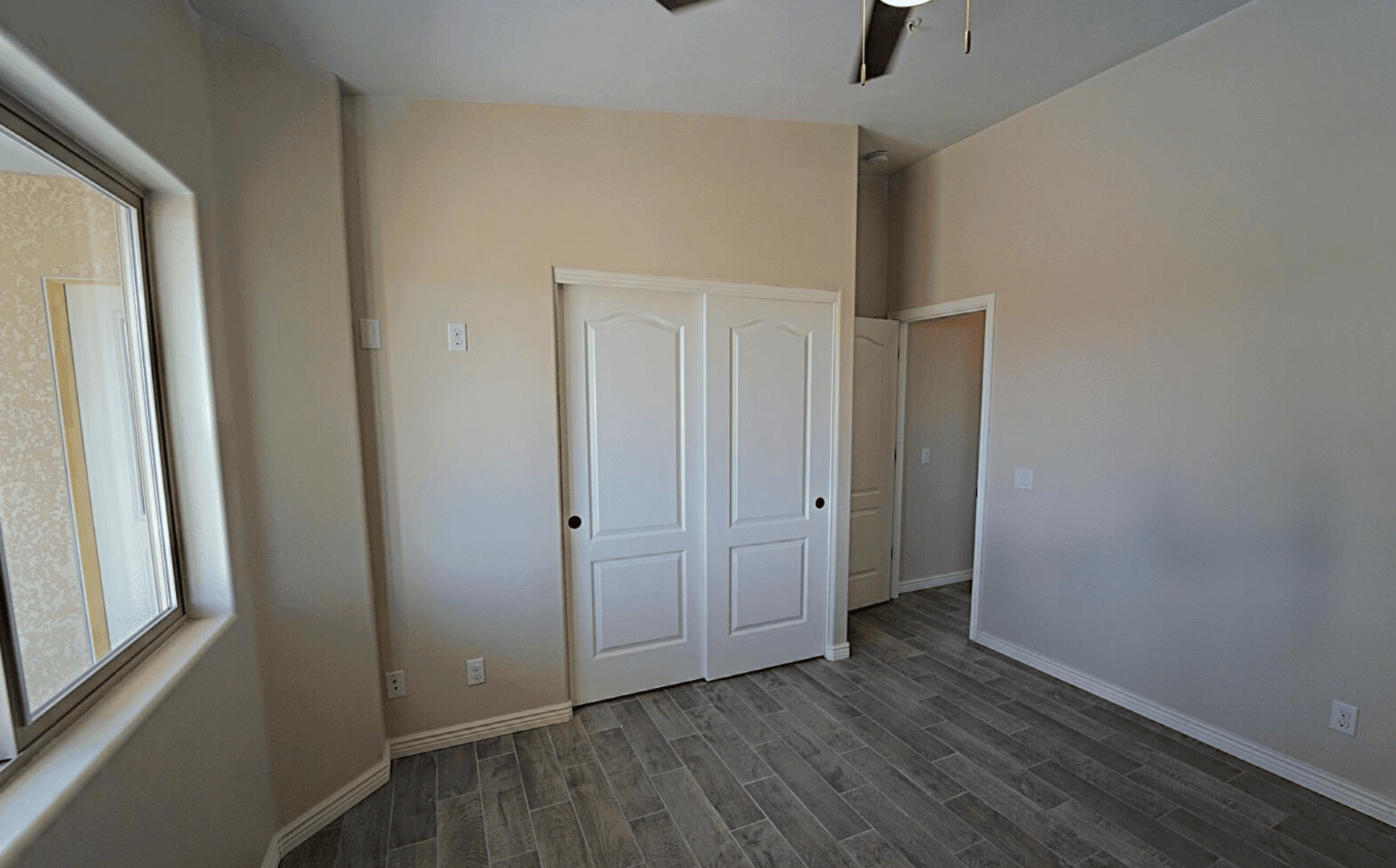Lake Havasu City Multiplex: 3300 Tomahawk Dr - Unit 102