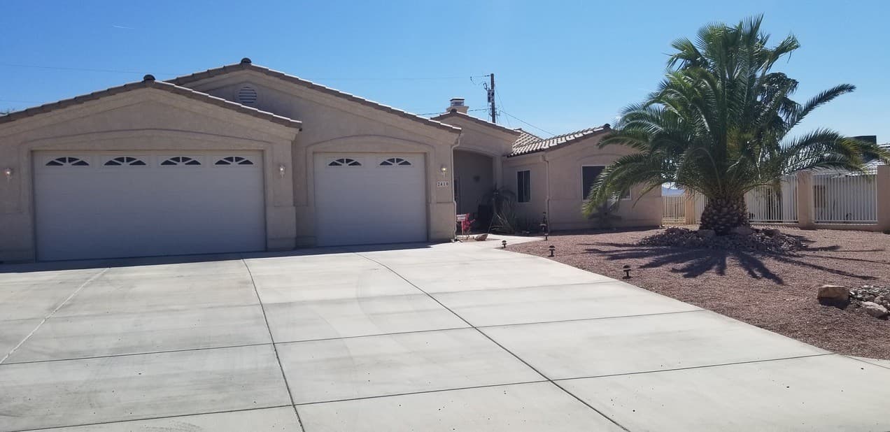 Lake Havasu City House: 2410 Hillview Dr