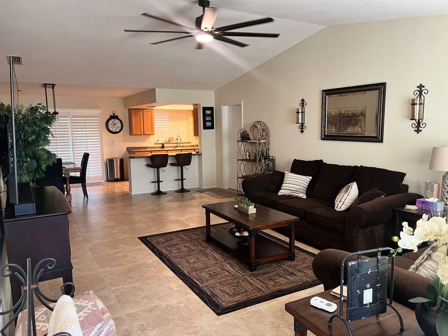 Lake Havasu City House: 3230 Kiowa Blvd S