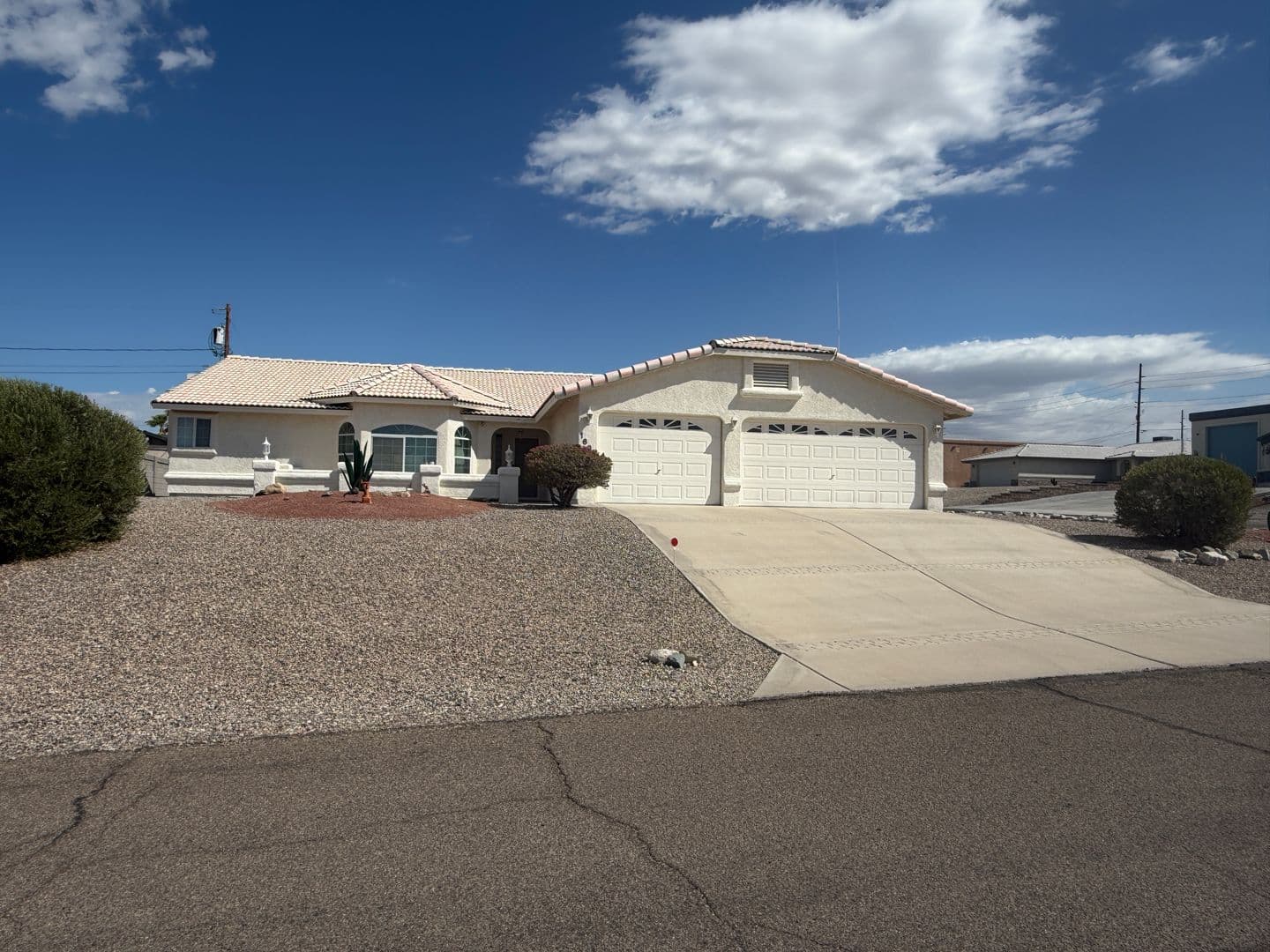 Lake Havasu City House: 1697 Cardinal Dr