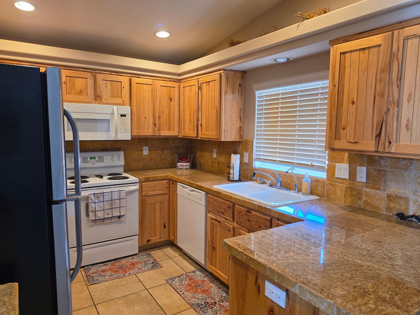 Lake Havasu City House: 3931 Albacore Dr