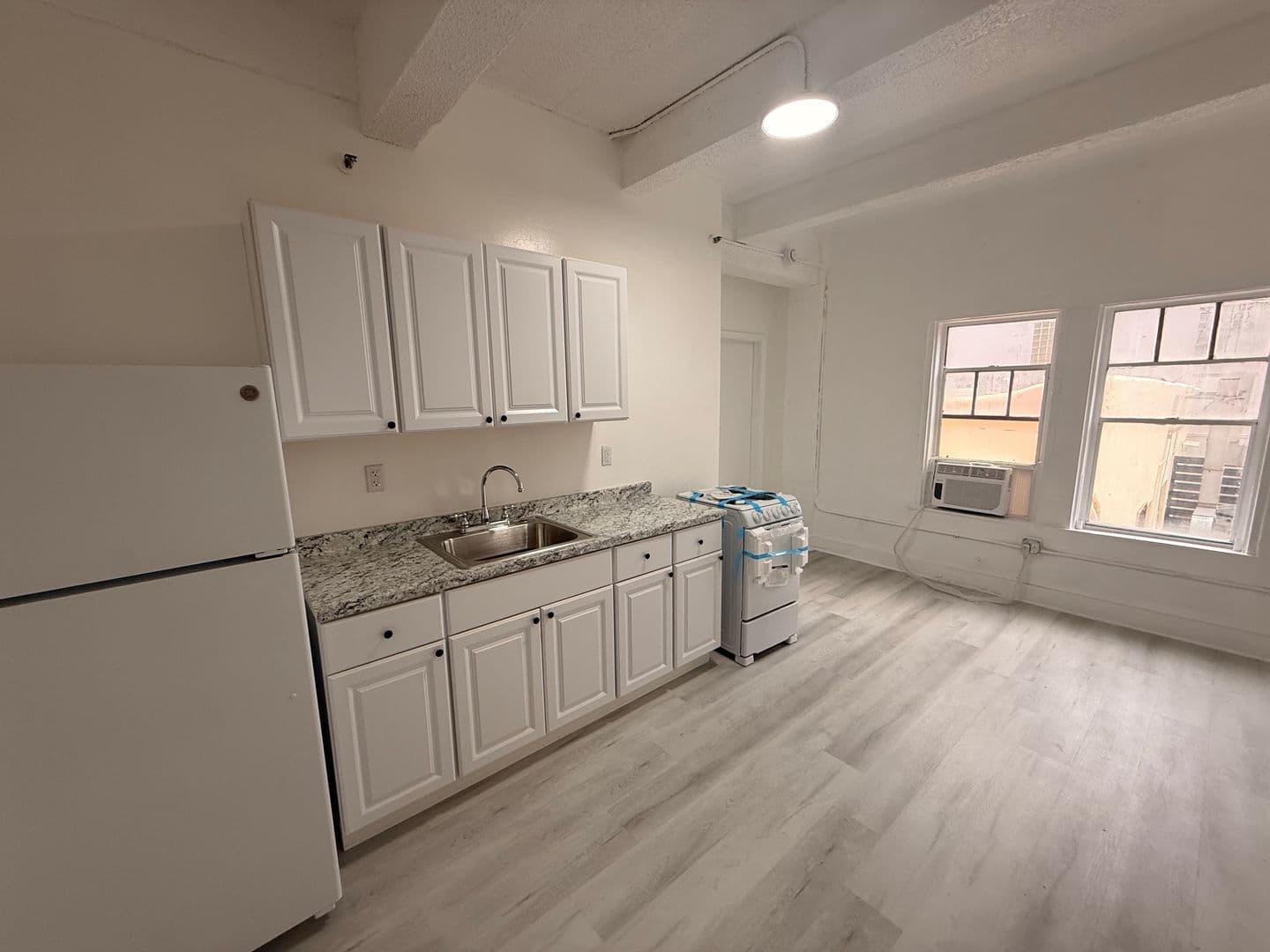 Miami Beach Apartment: 220 23rd Street