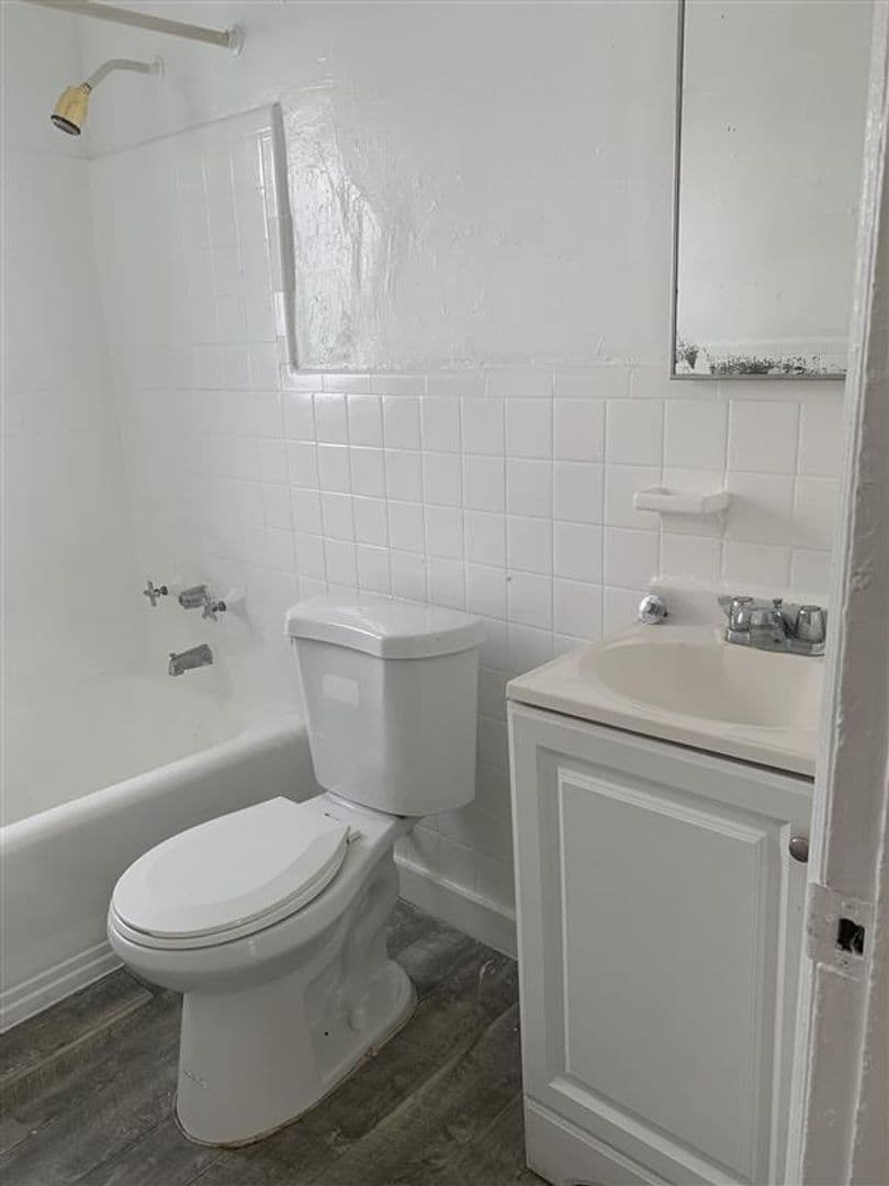 Miami Beach Apartment: 720 15th Street
