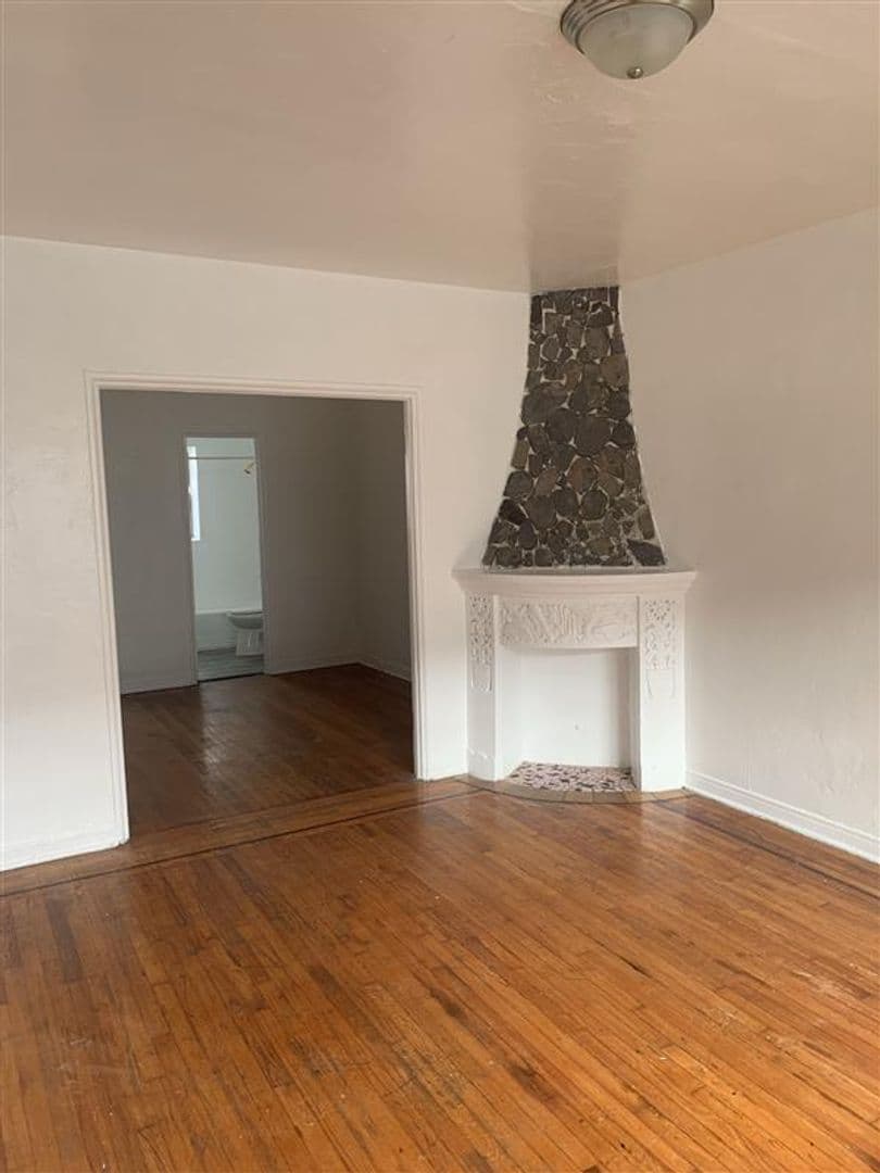 Miami Beach Apartment: 720 15th Street