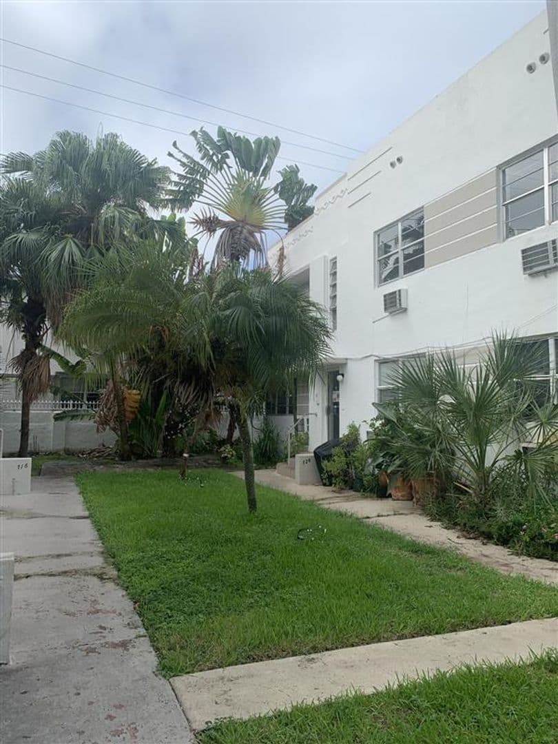 Miami Beach Apartment: 720 15th Street