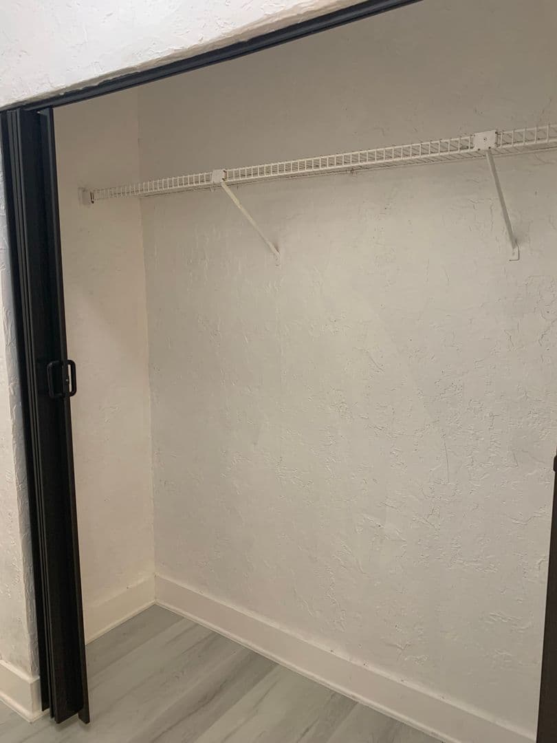 Miami Beach Apartment: 631-635-639 13th St