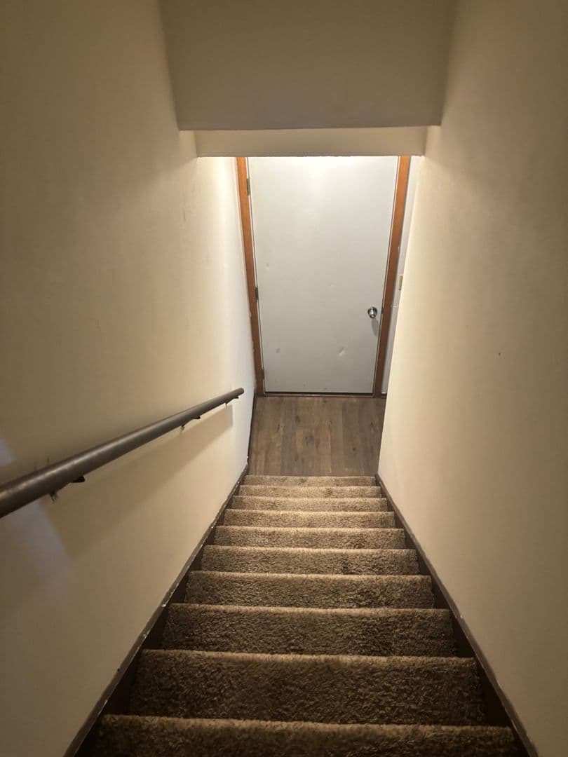 West Bend Apartment: 505-507-509-511