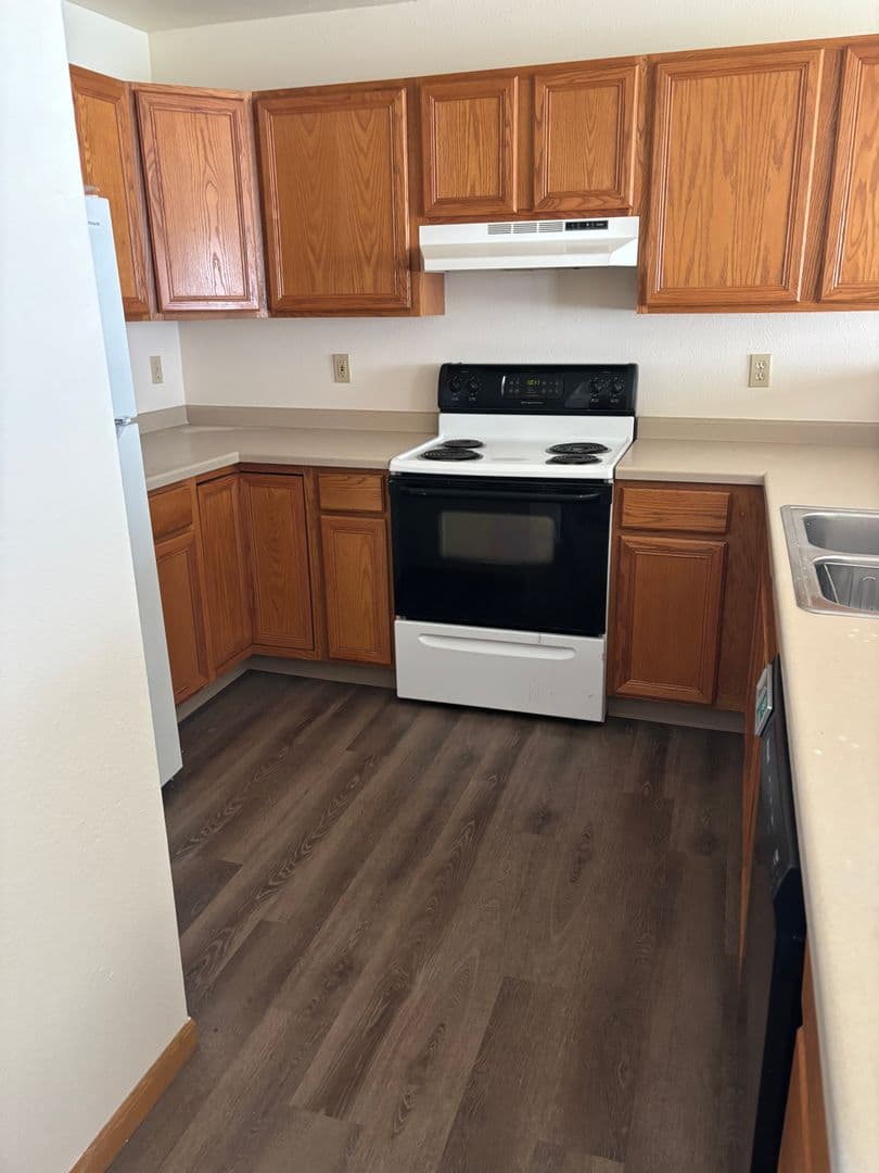 Juneau Apartment: 247 N Hyland Street