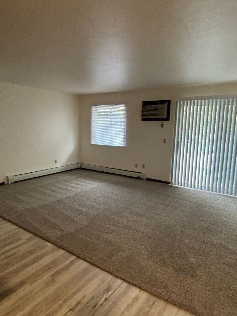 Beaver Dam Apartment: 305 Jefferson Street
