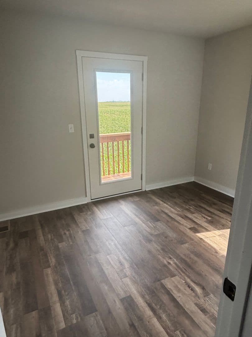 Lake Mills Apartment: 1348 S Main Street