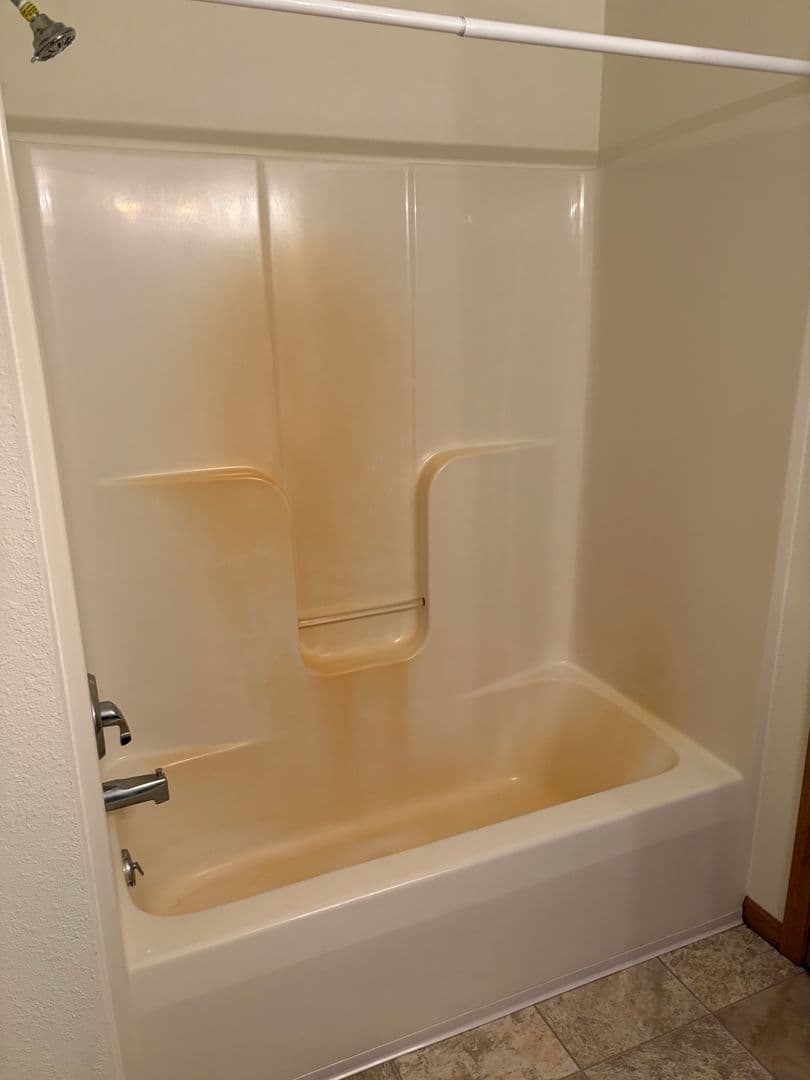 Ixonia Apartment: W1081 Lewis Lane