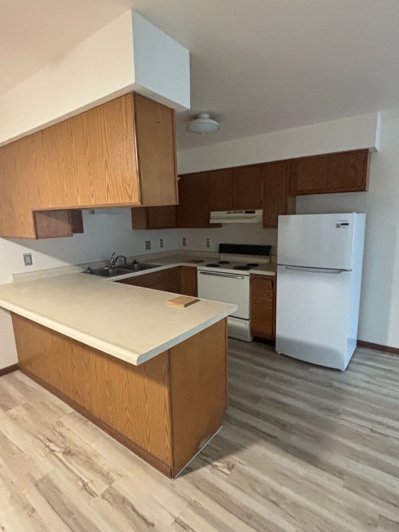 Beaver Dam Apartment: 305 Jefferson Street