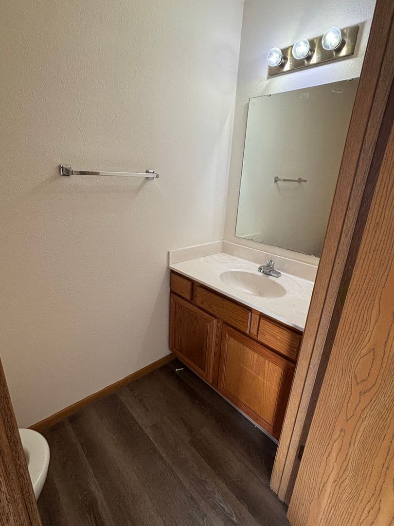Juneau Apartment: 247 N Hyland Street